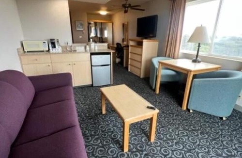 Ocean Shores Hotel | Lighthouse Suites Inn