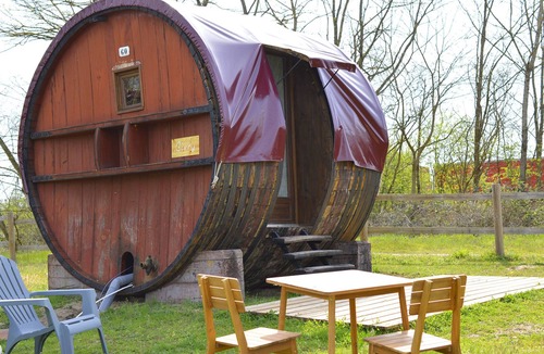 Digoin Cabin | Lightning - Village Toue