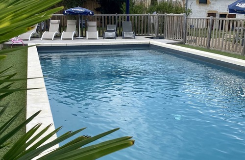 Digoin Cabin | Lightning - Village Toue