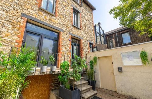 Arsenal-Redon Apartment | LIK APPARTS MABILAY