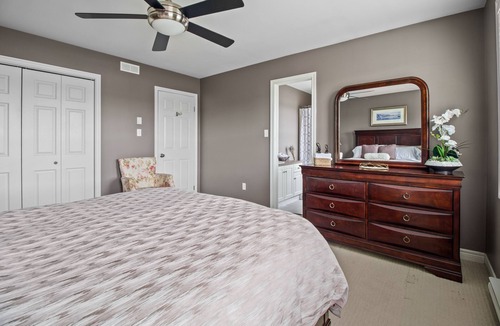 West End House | Like Home Getaway near Walking Trails and Downtown