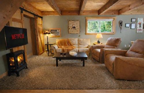 Ardenvoir Cabin | Lil Bigfoot Chalet