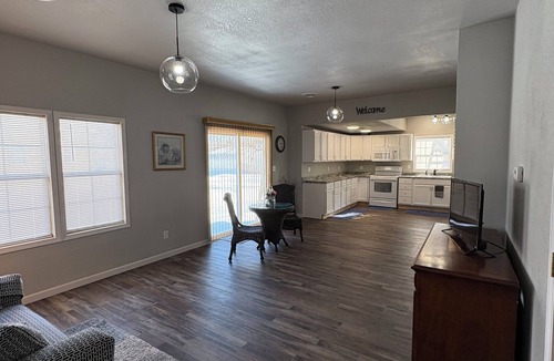 Bedford Cottage | Lil Blue Cottage