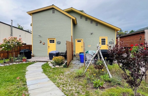 Town of Webb Apartment | Lil E's Pad #3- The ultimate Adirondack Apartment