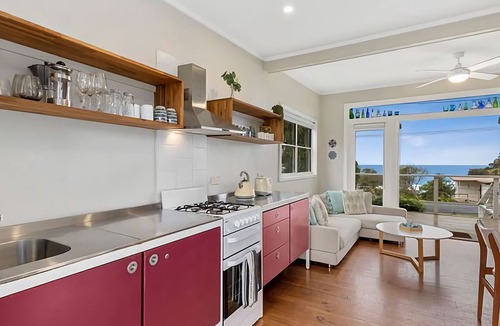 Malua Bay House | Lil Shack by the Sea