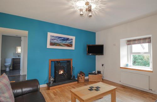 Strathpeffer House | Lilac Cottage