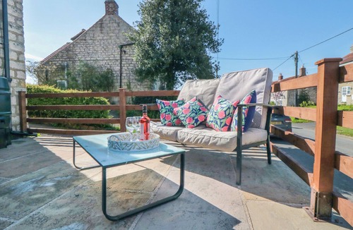 Wombleton Cottage | Lilac Cottage