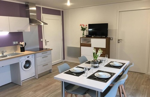 Lhommaize House | Lilas La Vallée des Noyers