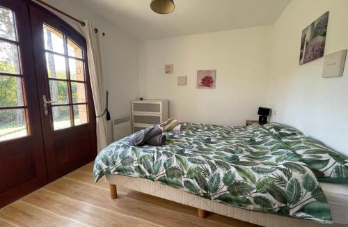 Brantome-en-Perigord House | Lilas - Spacieuse maison 10 pers Jardin BBQ