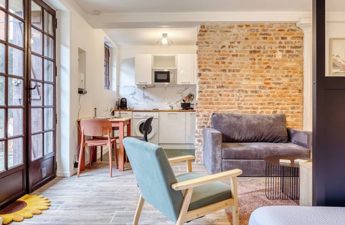 Coteaux Ouest Apartment | Lili, studio rénové pour 2 personnes proche du Vieux marché