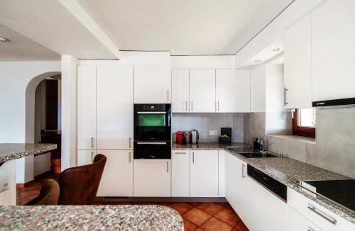 Gordola Apartment | Lilia Apartment by Quokka 360 - Bright Spacious Flat with Panoramic Locarno View