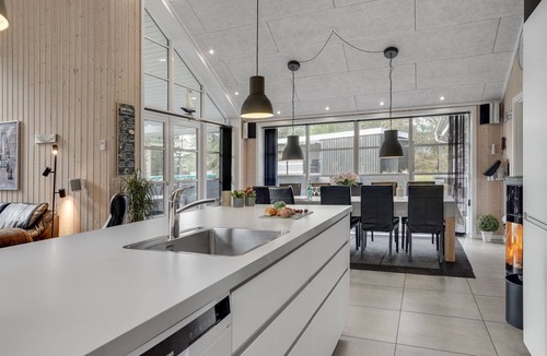 Hou House | "Lilie" - 270m from the sea by Interhome