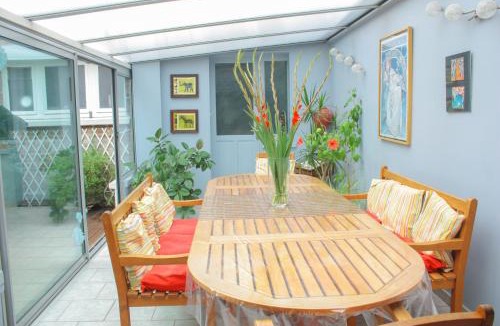 Old Lille Bed & Breakfast | Lille au calme - chambre d'hôte M et Me Collet