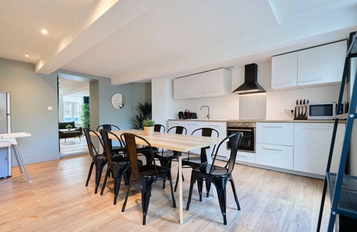 Wazemmes Apartment | Lille charming triplex with terrace!