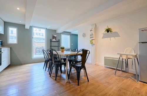 Wazemmes Apartment | Lille charming triplex with terrace!
