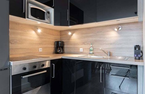 Lille Centre Ville Apartment | Lille, fully-equipped apartment with parking space