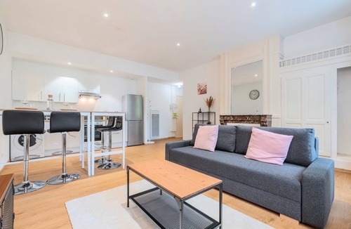 Wazemmes Apartment | Lille Vauban bright apartment