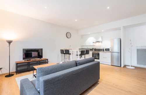 Wazemmes Apartment | Lille Vauban bright apartment