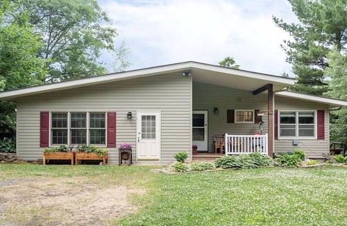 Osceola House | Lillebo at the lake