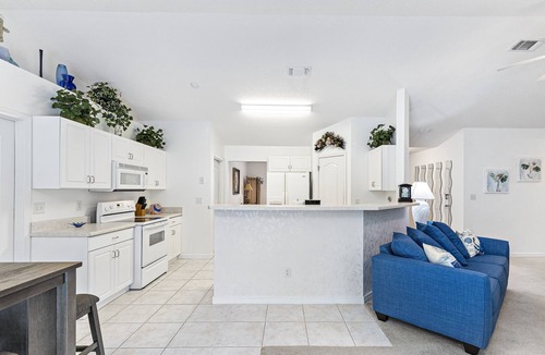 Ono Island House | Lillian House