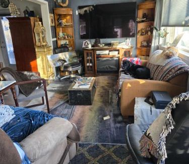 Fishhook Bed & Breakfast | Lillian's Cozy Corner