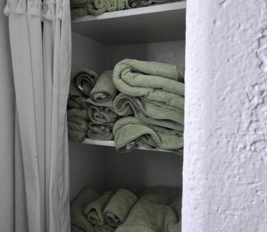 Fishhook Bed & Breakfast | Lillian's Cozy Corner