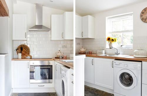 Whitecroft House | Lilly Cottage