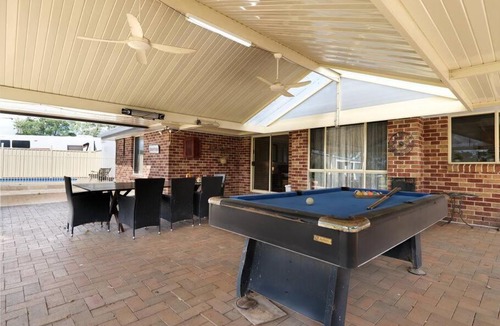 Wallalong House | Lilly Pilly Lodge