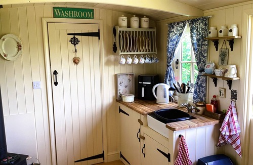 Bude Cabin | Lilly's Pad