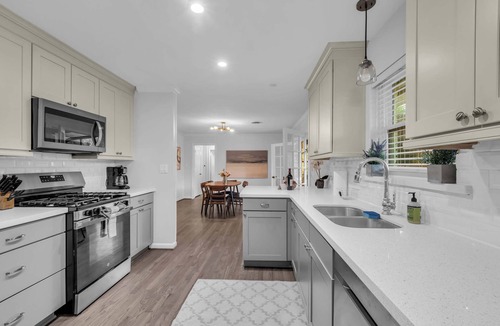 Houston House | Lillys Maison 3 with Huge Yard