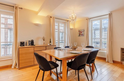 Enclos Apartment | Lily Bay I Exceptional apartment on the harbor I Stunning view I 2 bedrooms