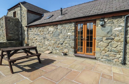 Bont Newydd Cottage | Lily Cottage