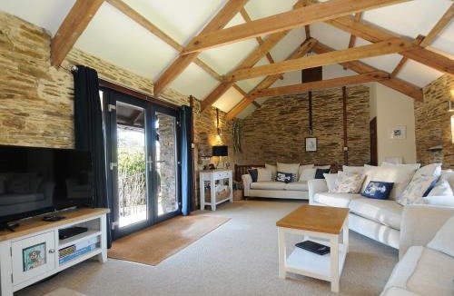 Pelynt House | Lily Cottage