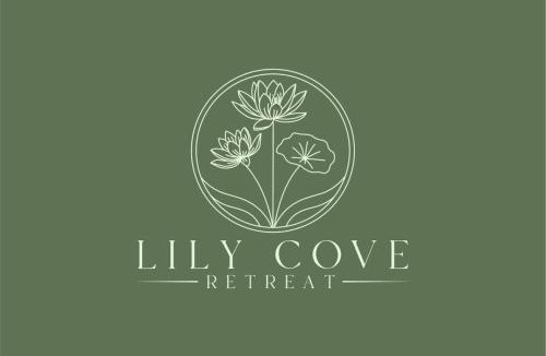 Columbia House | Lily Cove Retreat