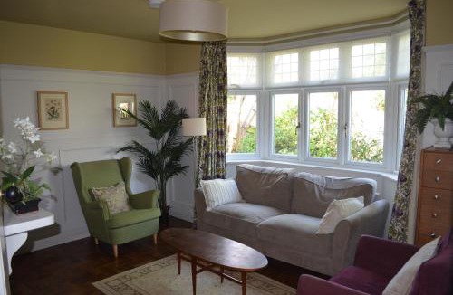 Alcombe House | Lily House