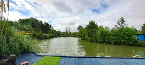 Beckingham House | Lily Lake Lodge