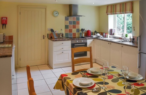 Nassington Cottage | Lily Pad 6 - UK43915