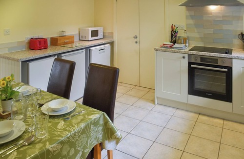 Nassington Cottage | Lily Pad 8 - UK43918