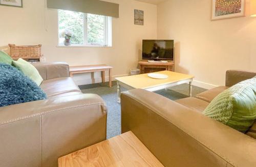 Nassington House | Lily Pad 9 - Uk43919