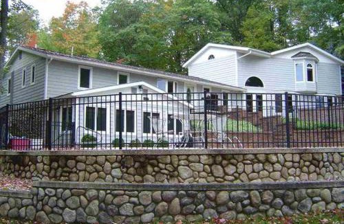 Lake Ann House | Lily Pad Cove