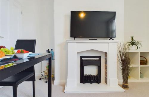 Pleasley House | Lily's Cottage