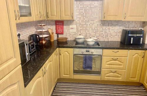 Thamesmead East House | Lily's Home