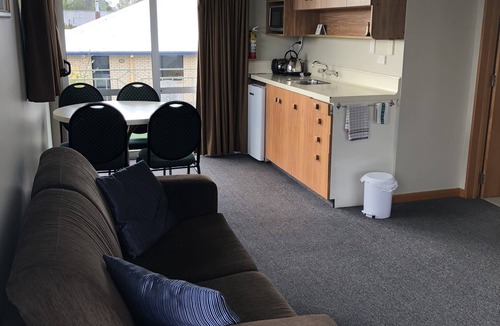Rangiora Hotel | Lilybrook Rangiora Motel