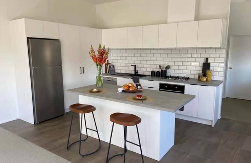 Three Kings Bed & Breakfast | LILYPAD of Three Kings