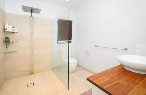 Lima East Cabin | Lima Lodge - Lima East - Sleeps 4