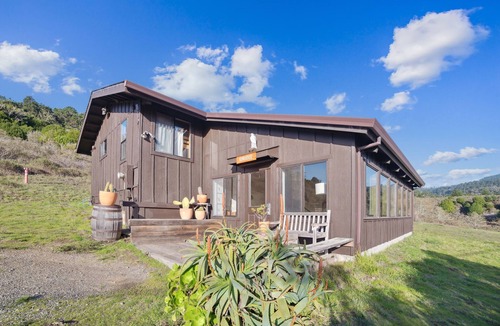 Point Reyes Station Cabin | Limantour Lodge-Bunkhouse- Great for groups!