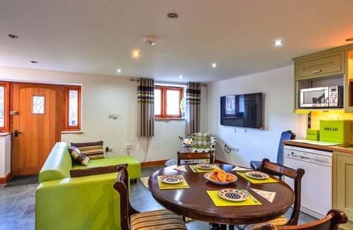 Bicton Cottage | Lime Cottage, Great Houndbeare Farm