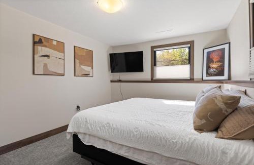 Rapid City House | Lime Creek Retreat