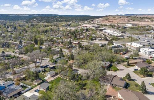 Rapid City House | Lime Creek Retreat
