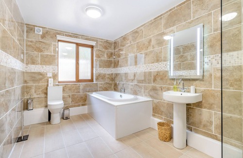 Llandrindod Wells Cottage | Lime Lodge - UK42547